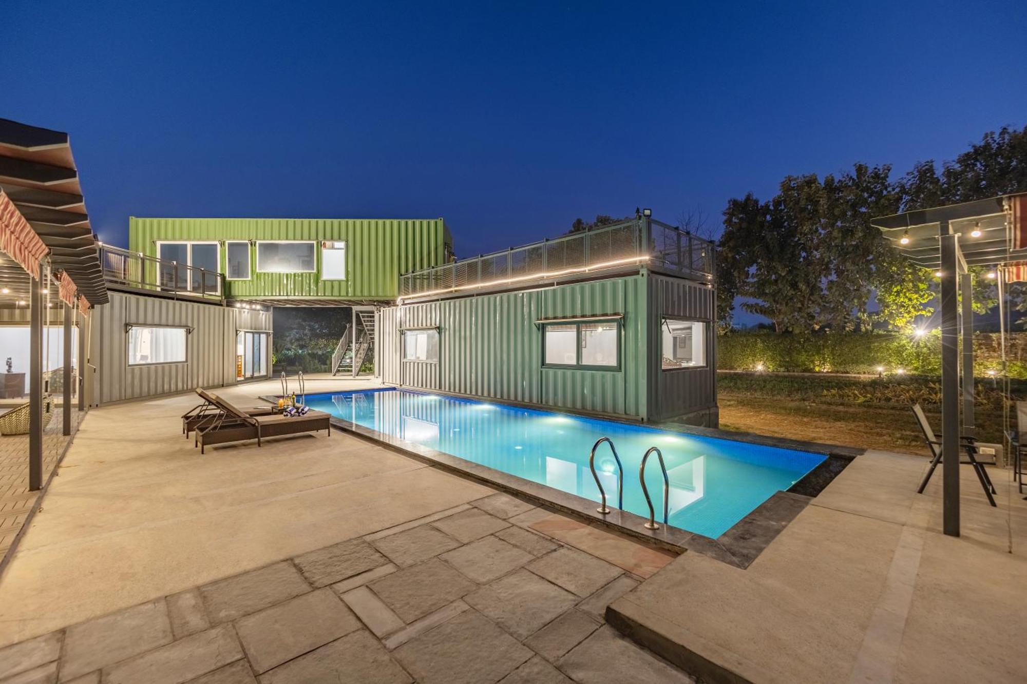 Dhauj Elivaas Hidden Oasis 4Bhk With Pool, Mud House & Container House 빌라 외부 사진
