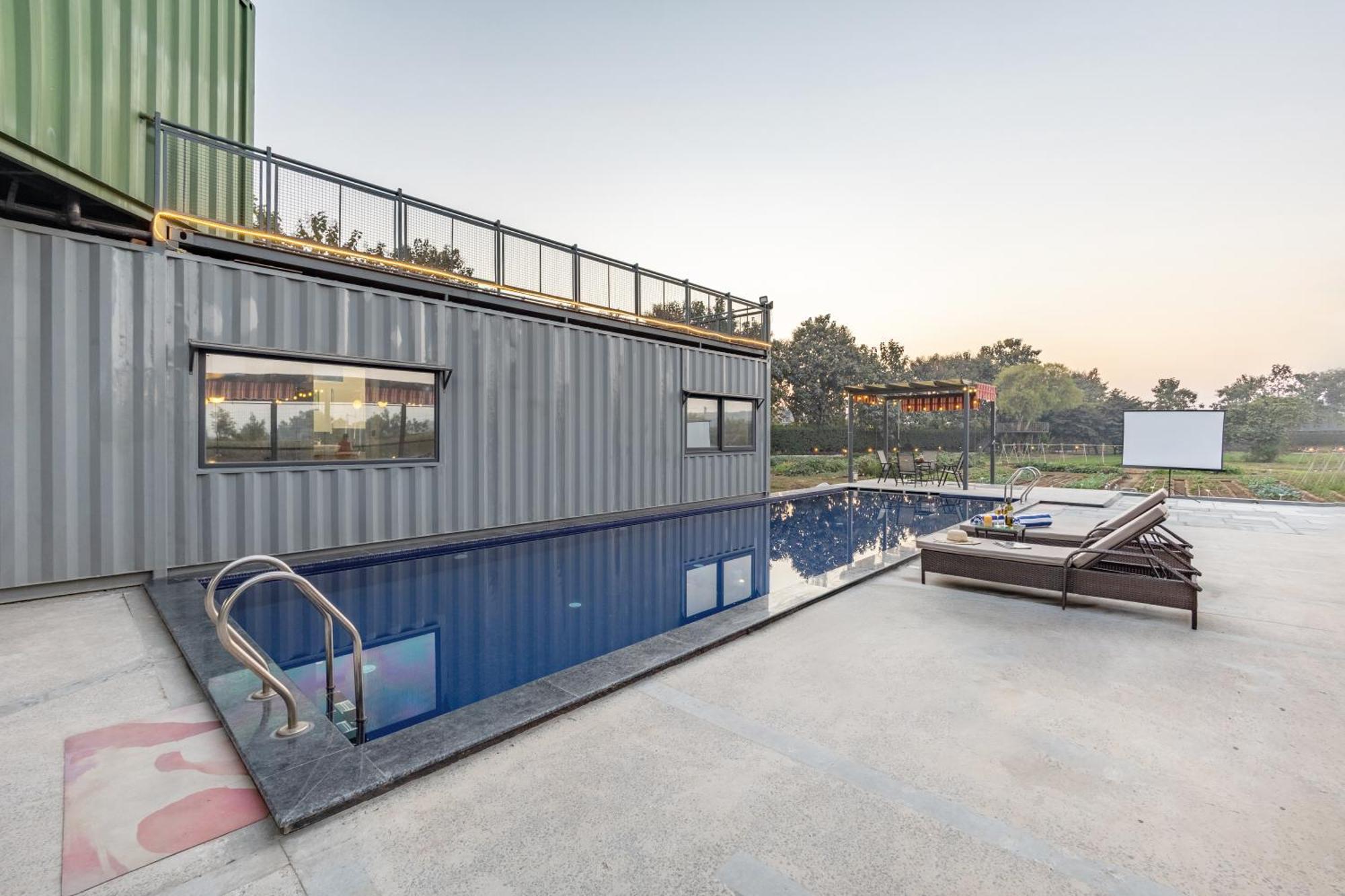 Dhauj Elivaas Hidden Oasis 4Bhk With Pool, Mud House & Container House 빌라 외부 사진
